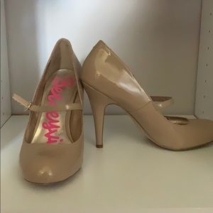 Betseyville Mary Jane Pumps